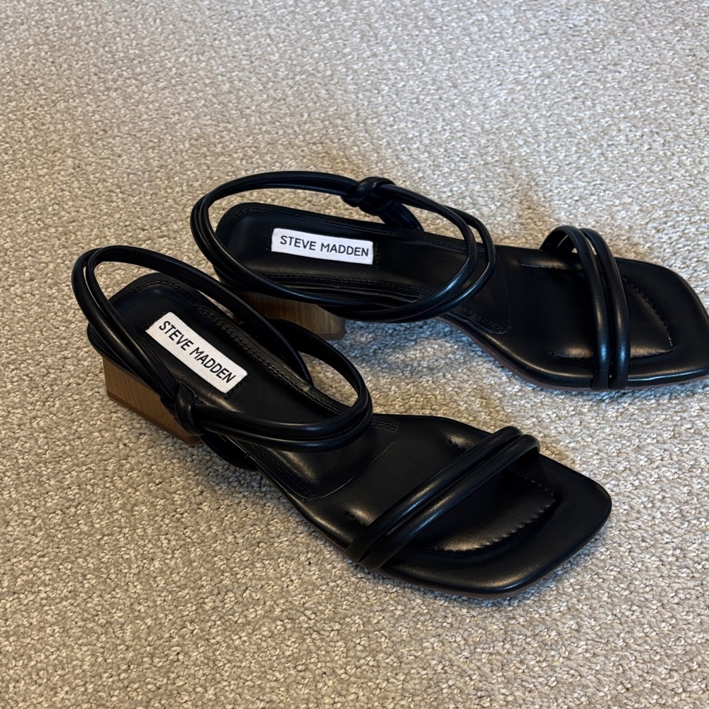 Steve Madden Black Strappy Sandals with Block Heel